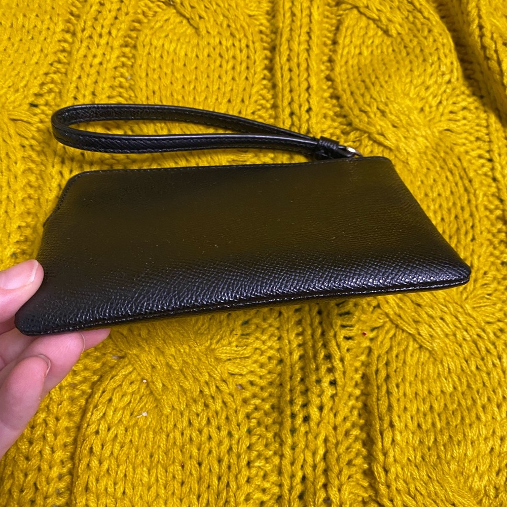 NWOT Coach Black Corner Zip Wristlet - Picture 6 of 9